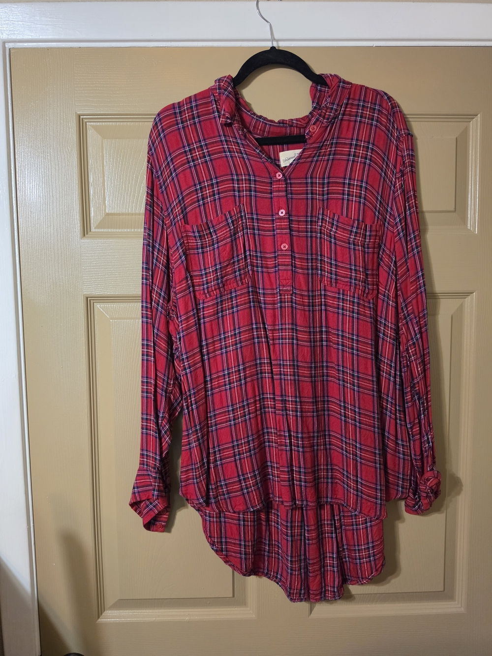 Universal Thread Red Plaid Long Sleeve Tunic Shirt